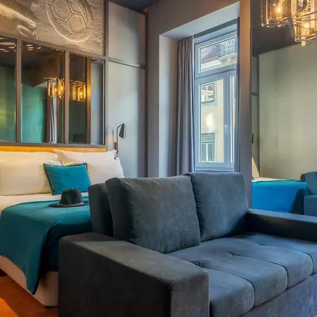 ペスターナ Cr7 4*