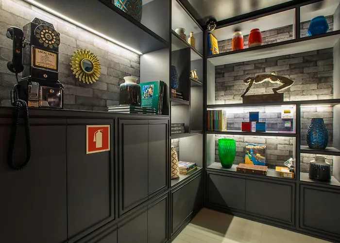 ペスターナ Cr7 4* リスボン